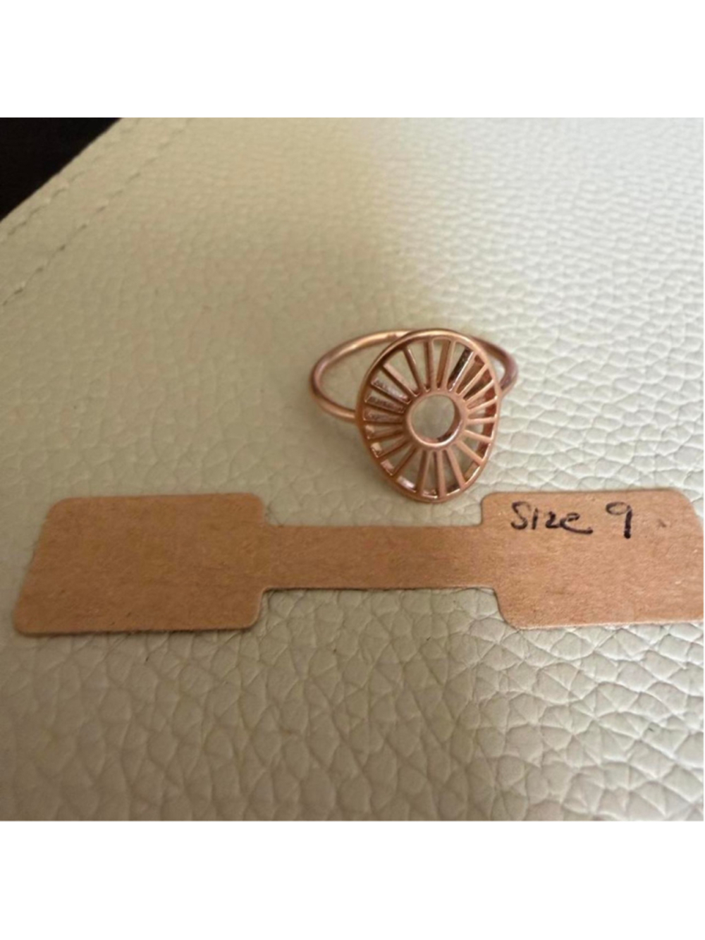 #puravida Rose gold ring with sunburst design, size 9 #sunburst #gold